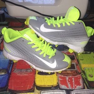 Nike kids softball cleats